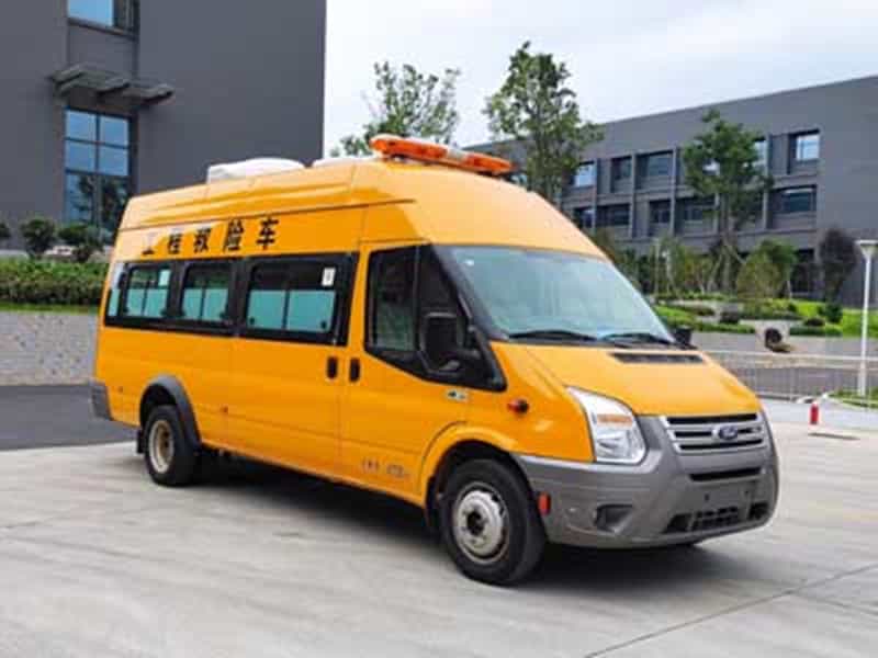 江铃救险车