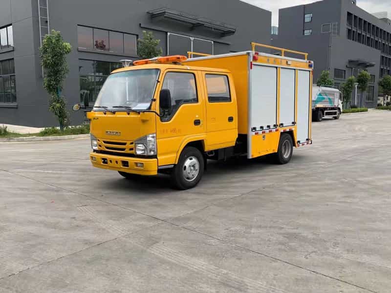庆铃五十铃救险车