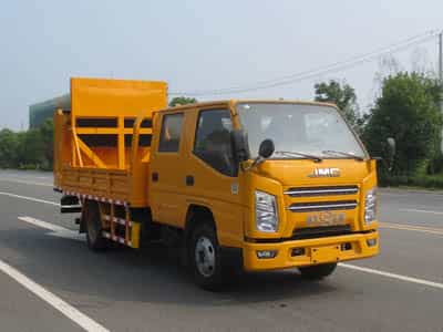 江铃防撞缓冲车（黄牌）